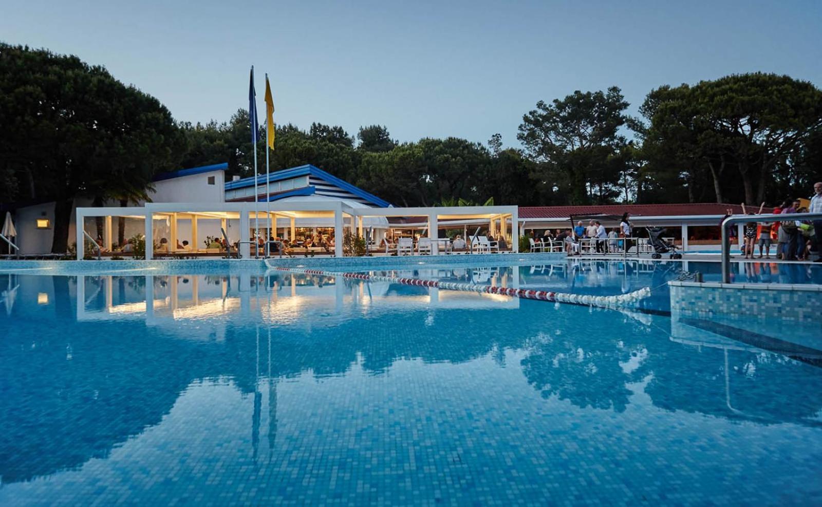 Dei Fiori Camping Village Каваллино Экстерьер фото