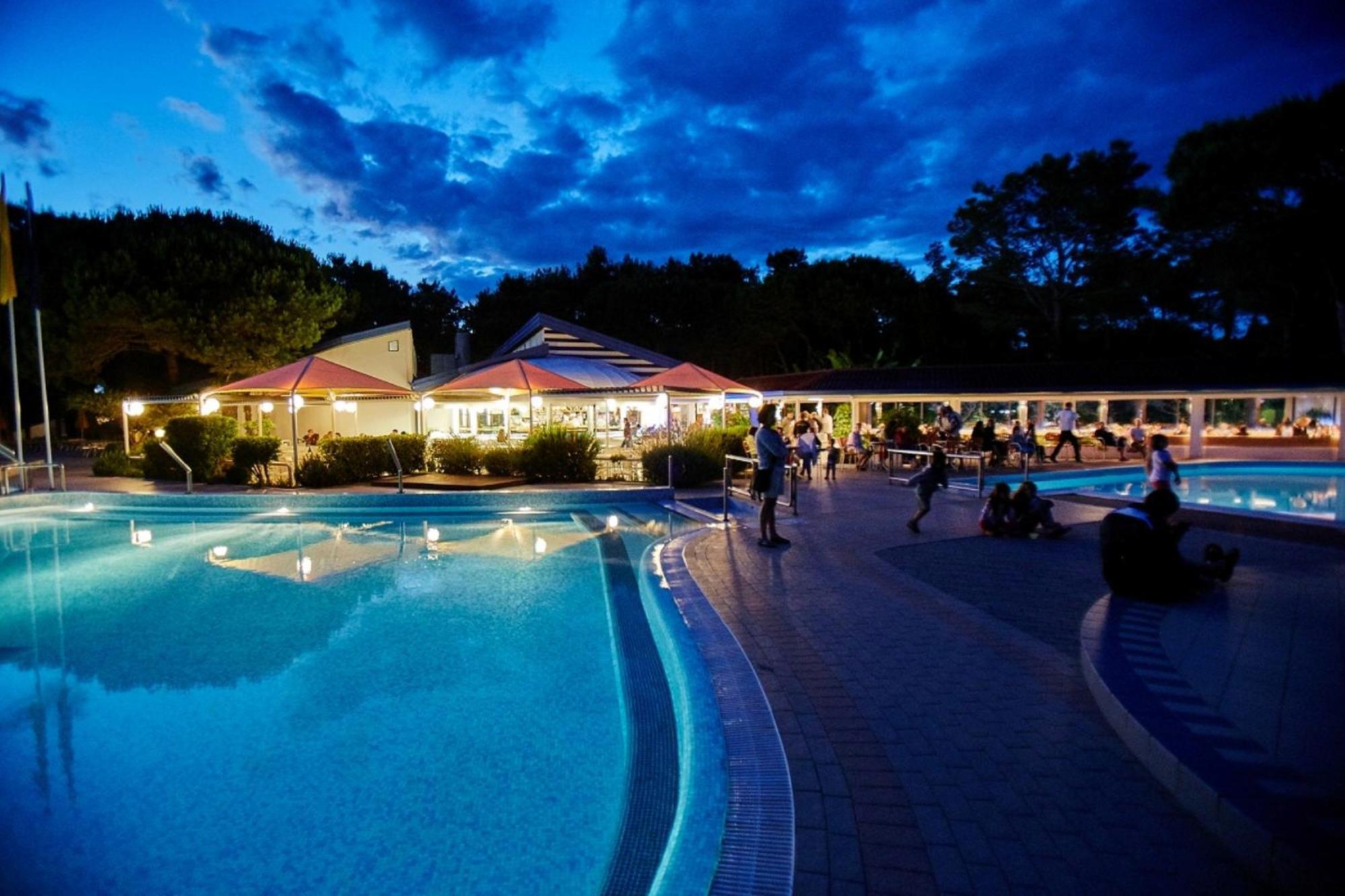 Dei Fiori Camping Village Каваллино Экстерьер фото